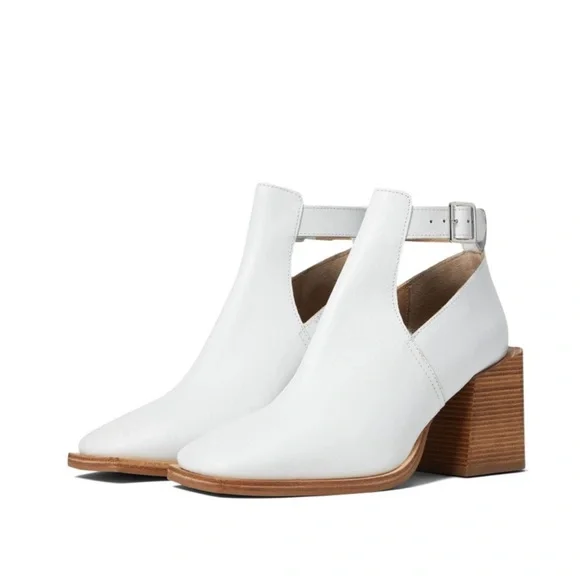 Free People Brady Buckle Shoeboot Women's Size 39.5/9.5 Whie Leather Block Heel - Picture 1 of 15